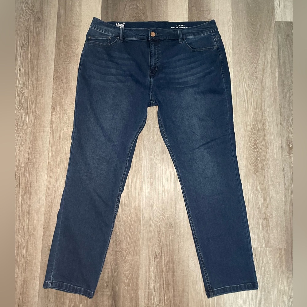 Mugsy Clark’s dark blue jeans men’s 42x32 thermal stretch FLX6NTM
